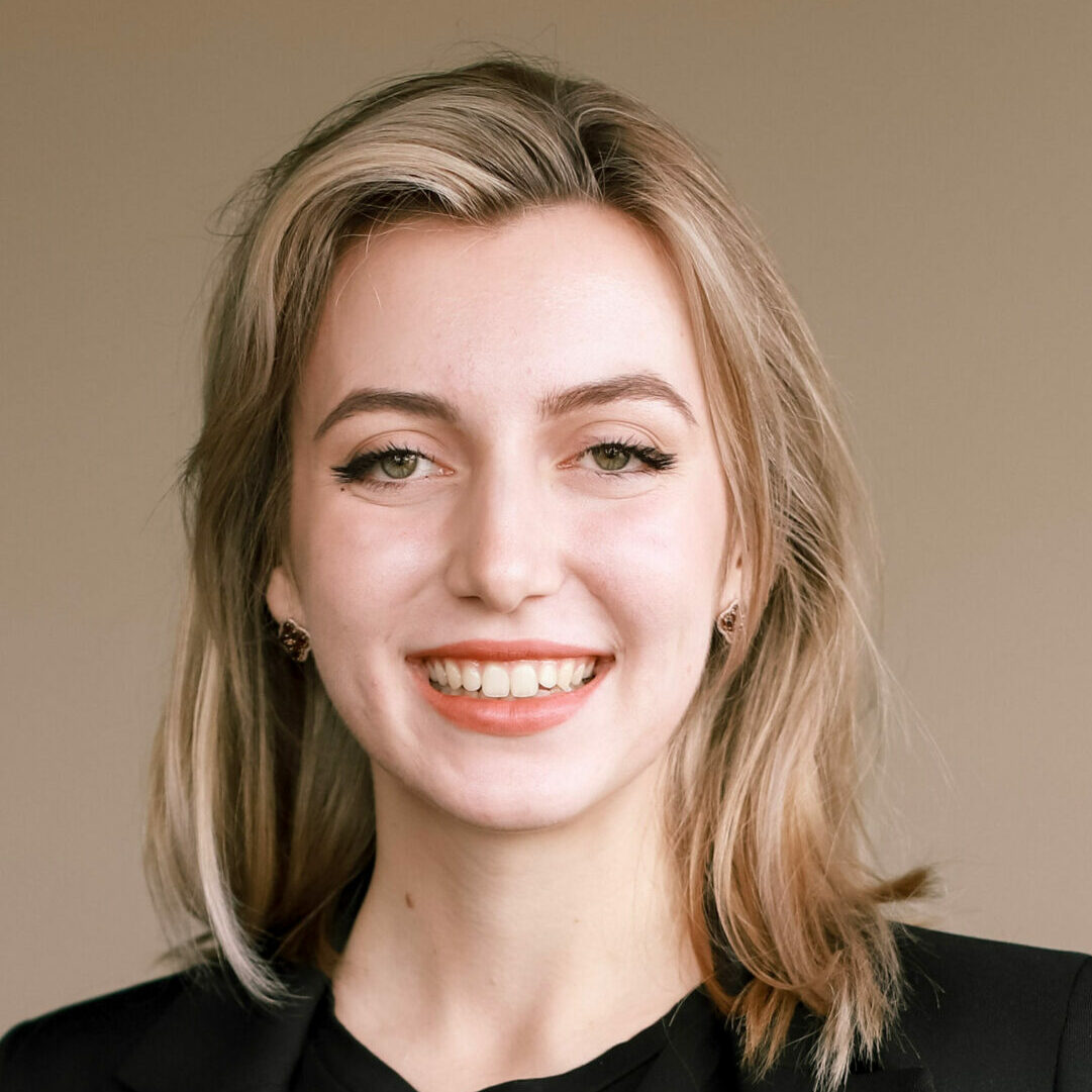 qodef-team-image