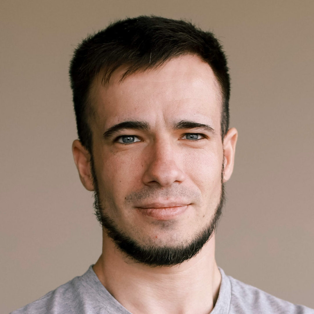 qodef-team-image